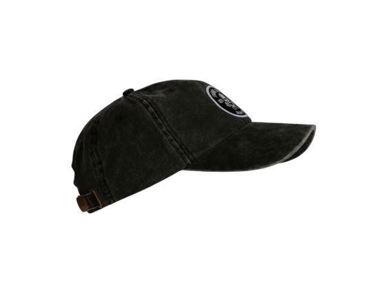 Dusk Ride Vintage Basecap in Schwarz aus Baumwolle mit Skull Pistons Patch und verstellbarem Verschluss