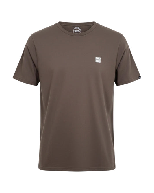 Dusk Ride Premium T-Shirt aus brauner Baumwolle mit kleinem Logo-Patch auf der Brust