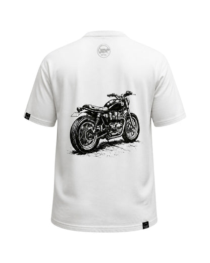 Dusk Ride Premium T-Shirt in Weiß aus 100% Baumwolle mit schwarzem Motorrad-Backprint Bonnie