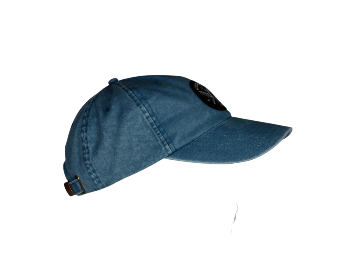Dusk Ride Vintage Basecap in verwaschenem Blau aus 100% Baumwolle mit rundem Spark Plug Patch