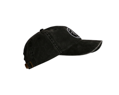 Dusk Ride Vintage Basecap in Schwarz aus Baumwolle mit Skull Pistons Patch und verstellbarem Verschluss